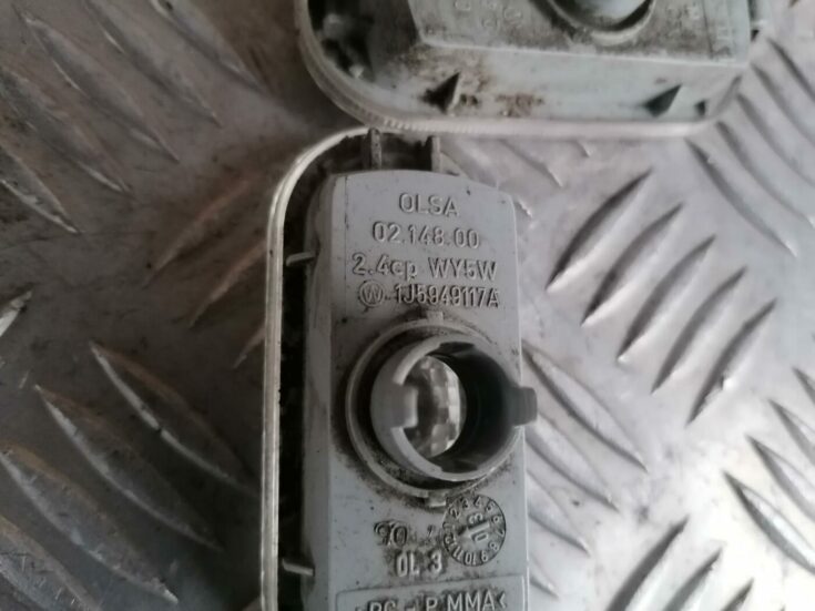 Pagrieziena signala lukturis priekš FORD GALAXY 2005