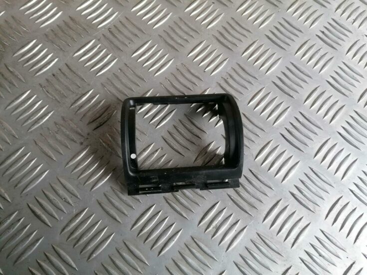 Mērinstrumentu paneļa dekoratīvais rāmis priekš FORD GALAXY 2005