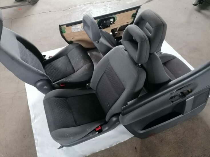 Sēdekļu komplekts priekš FORD GALAXY 2005