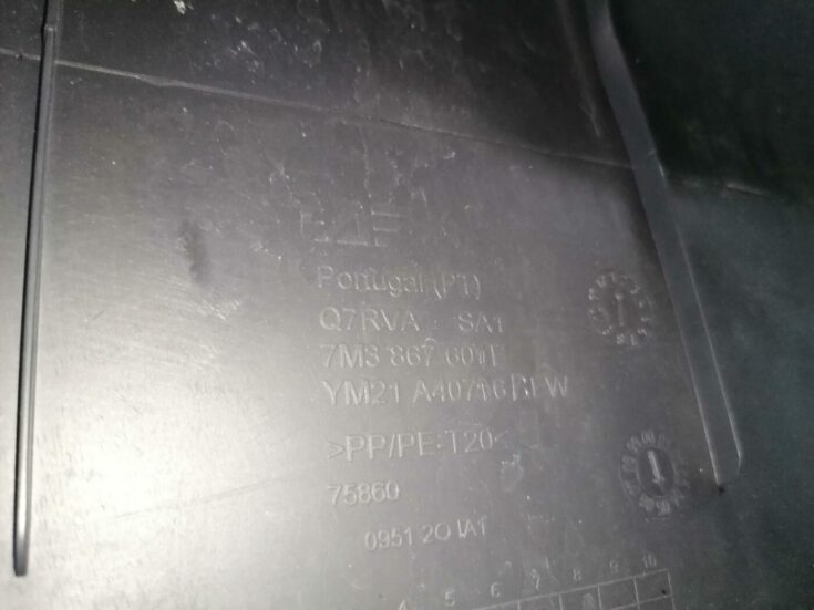 Bagāžnieka vāka liela apdare priekš FORD GALAXY 2005