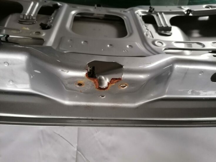 Bagāžnieka vāks priekš FORD GALAXY 2005