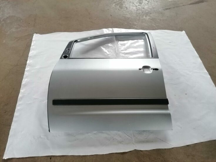 Priekšējās kreisās durvis priekš FORD GALAXY 2005