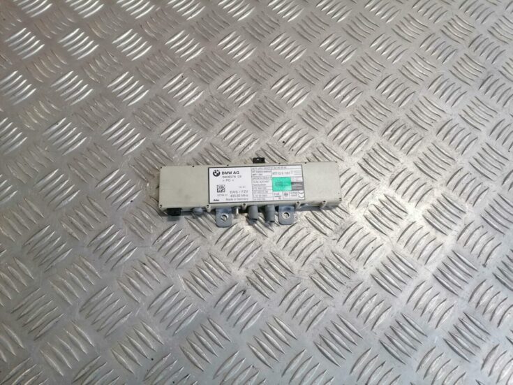 Antenas pastiprinātāja bloks priekš BMW 530D E39 2001 TOURING
