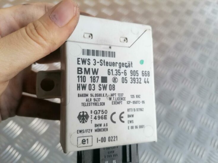 Imobilaizera vadības bloks priekš BMW 530D E39 2001 TOURING