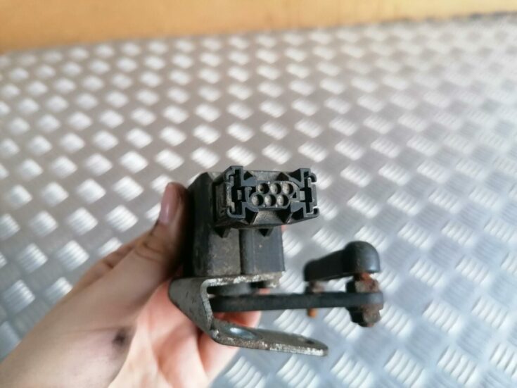 Lukturu diapazona korekcijas sensors, aizmugurē priekš BMW 530D E39 2001 TOURING