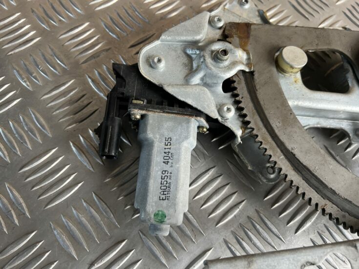 Stikla pacelšanas mehānisms priekšējais kreisais priekš CHRYSLER SEBRING 2006