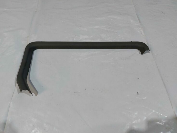 Durvju stikla moldings priekš CHRYSLER VOYAGER 2006