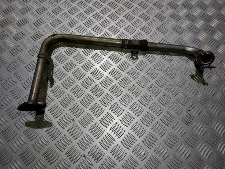 EGR caurule priekš CHRYSLER VOYAGER 2006