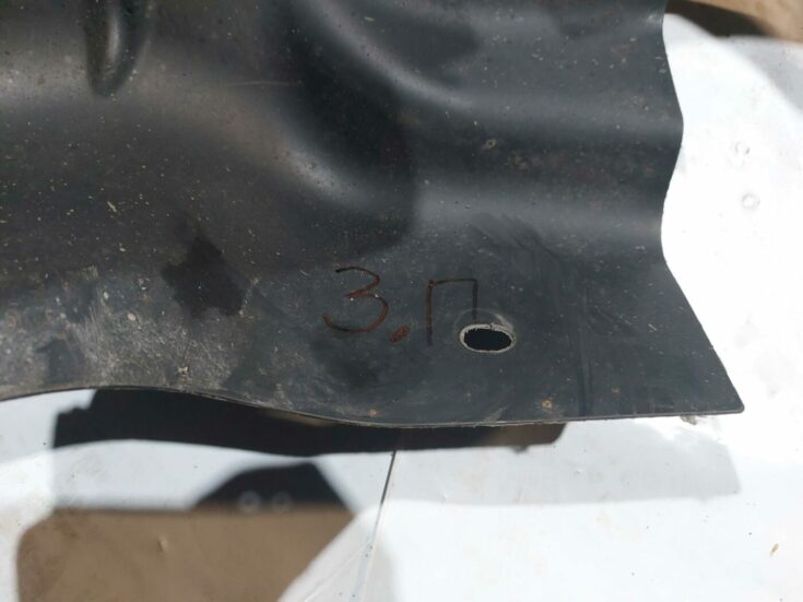 Aizmugurējais labais paspārns priekš RENAULT LAGUNA 2011