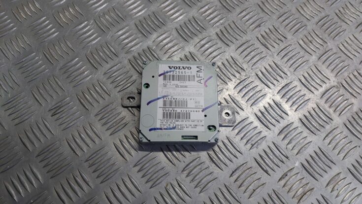Antenas pastiprinātāja bloks priekš VOLVO S40 2004 Black