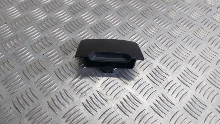 Pelnu trauks priekš VOLVO S40 2004 Black