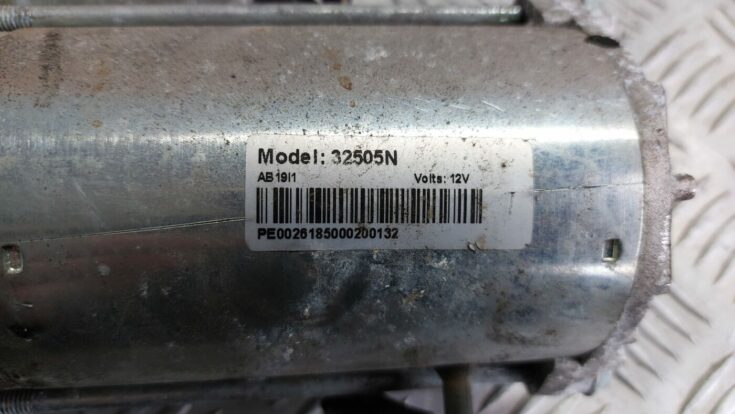Starteris priekš VOLVO S40 2004 Black