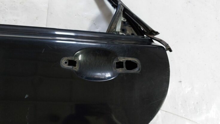 Aizmugurējās kreisās durvis priekš VOLVO S40 2004 Black