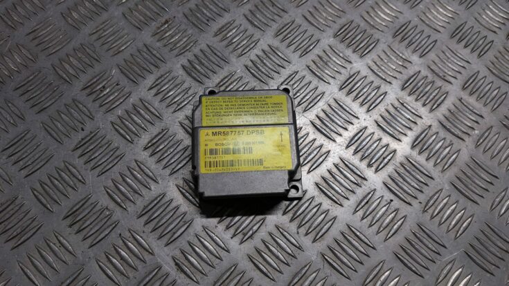Drošības spilvena vadības bloks priekš MITSUBISHI COLT 2007