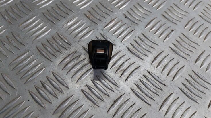 Gaismas sensors priekš VOLVO V60 2012