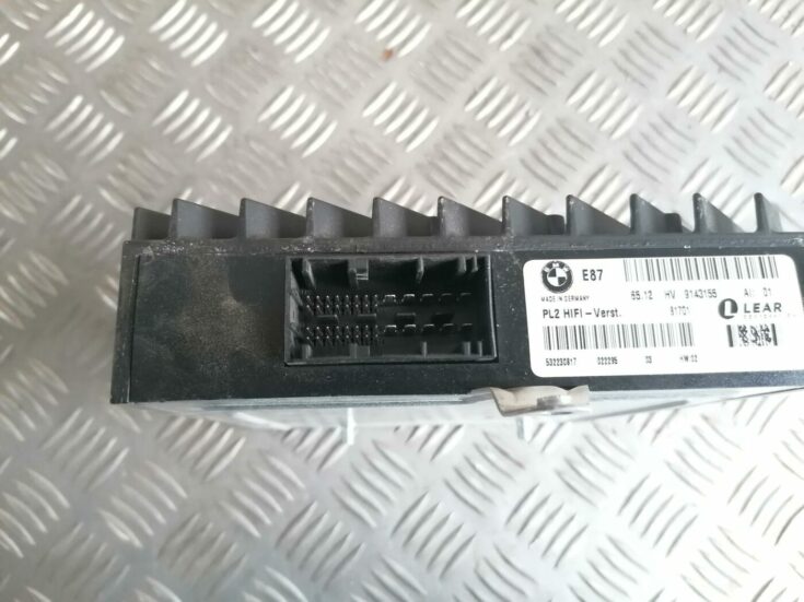 Audio pastiprinātāja bloks priekš BMW 123 E87 2008 BLACK