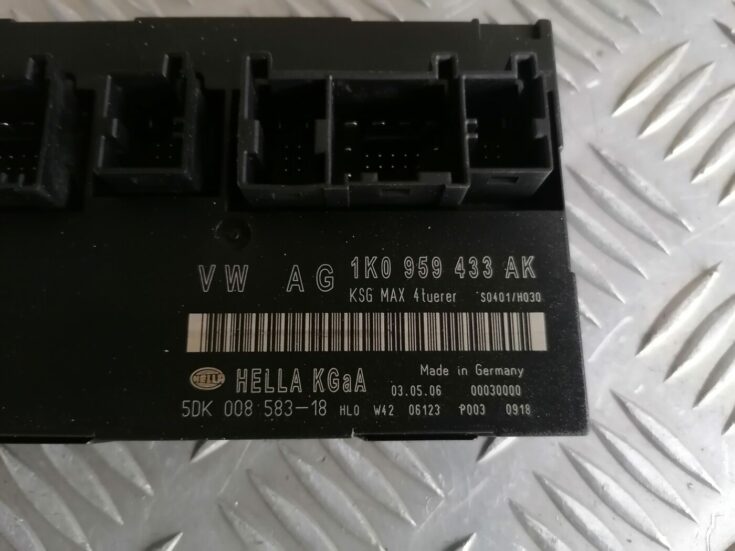 Komforta vadības bloks priekš ŠKODA OCTAVIA 2006