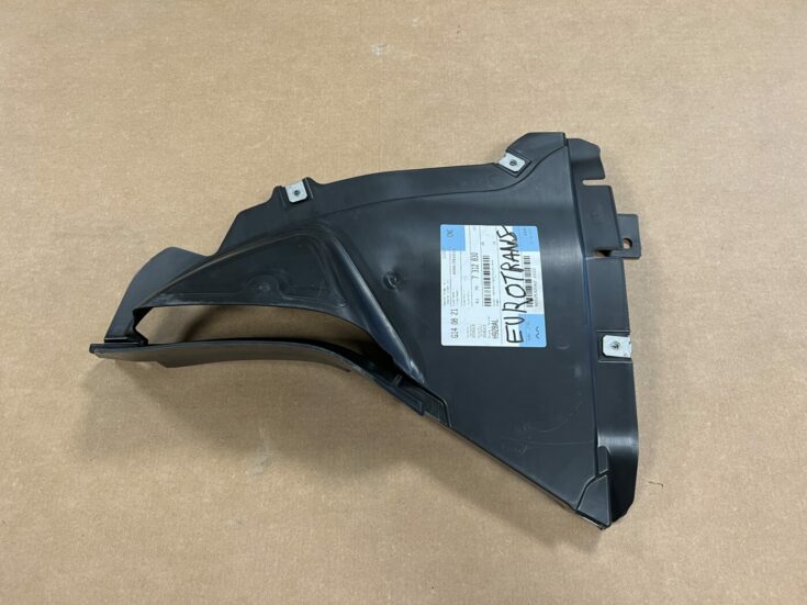 Priekšējais labais paspārns priekš BMW 520D F11 2011 TOURING