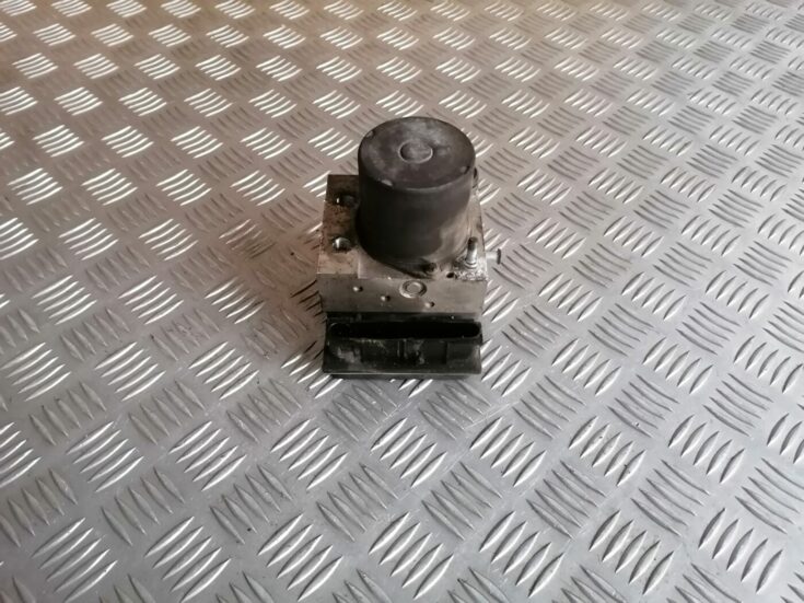 ABS bloks priekš PEUGEOT 607 2010