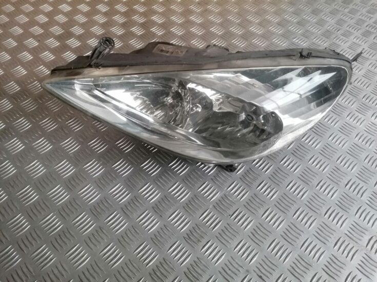 Priekšējais kreisais lukturis priekš PEUGEOT 607 2010
