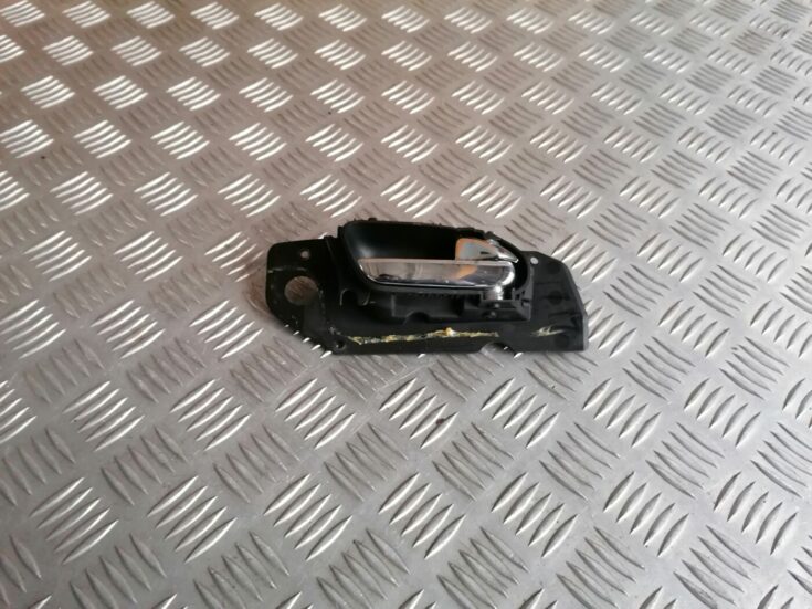 Salona durvju rokturis, aizmugures labais priekš PEUGEOT 607 2010