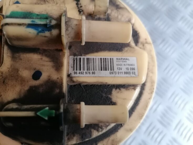 Degvielas tvertnes sūknis priekš PEUGEOT 607 2010