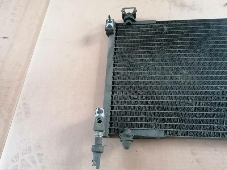 Gaisa kondicioniera radiators priekš PEUGEOT 607 2010