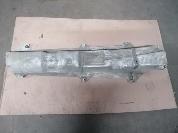 Izpūtēja sistēmas karstuma aizsargs priekš PEUGEOT 607 2010