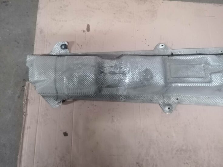 Izpūtēja sistēmas karstuma aizsargs priekš PEUGEOT 607 2010