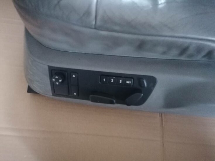Sēdekļu komplekts priekš VW PHAETON 2003