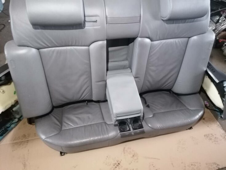 Sēdekļu komplekts priekš VW PHAETON 2003