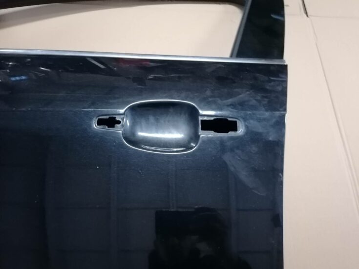 Priekšējās kreisās durvis priekš OPEL INSIGNIA SPORTS TOURER 2013