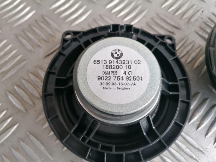 Durvju skaļrunis, apakšā priekš BMW 318D E91 2008 TOURING