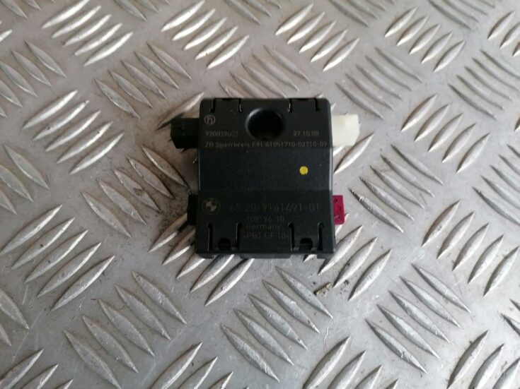 Antenas pastiprinātāja bloks priekš BMW 318D E91 2008 TOURING