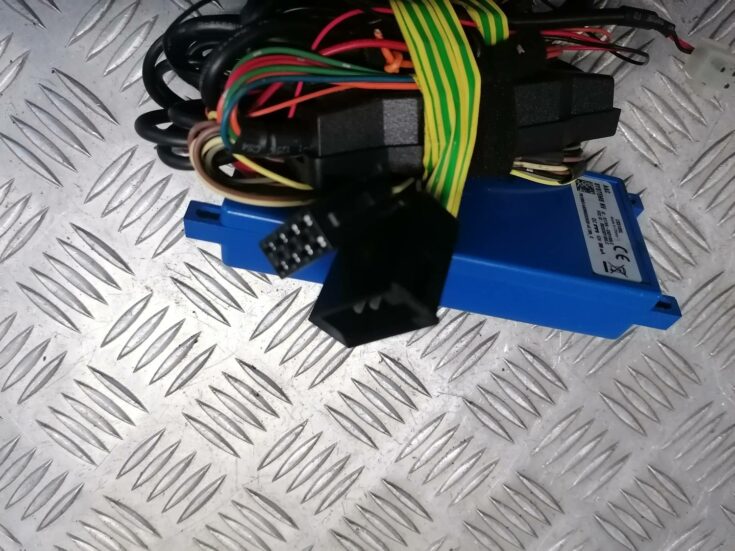 Bluetooth vadības bloks priekš BMW 318D E91 2008 TOURING