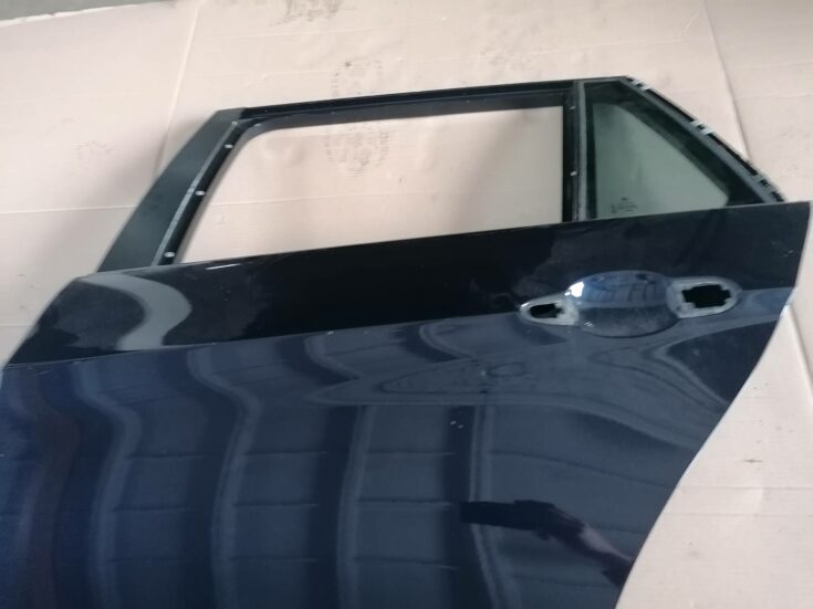 Aizmugurējās kreisās durvis priekš BMW 318D E91 2008 TOURING