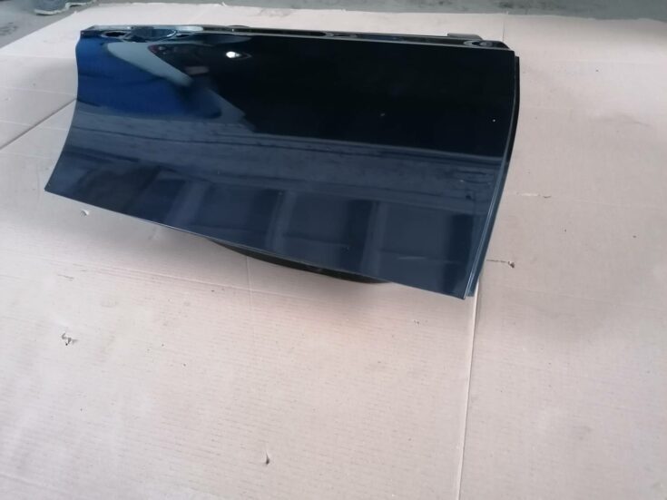 Aizmugurējās labās durvis priekš BMW 318D E91 2008 TOURING