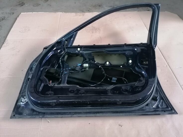 Priekšējās labās durvis priekš BMW 318D E91 2008 TOURING