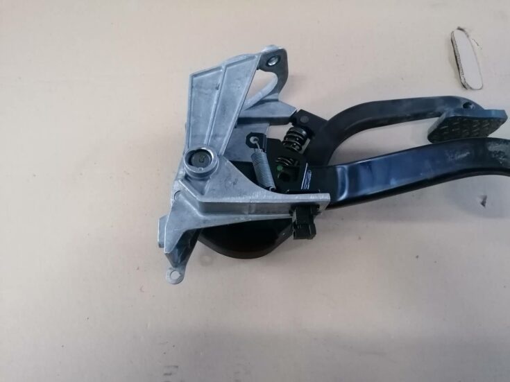 Pedāļu bloks priekš BMW 318D E91 2008 TOURING