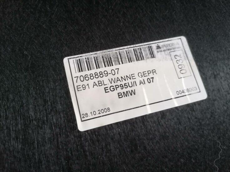 Mantu nodalījums bagāžniekā priekš BMW 318D E91 2008 TOURING