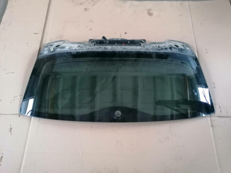 Aizmugures stikls priekš BMW 318D E91 2008 TOURING