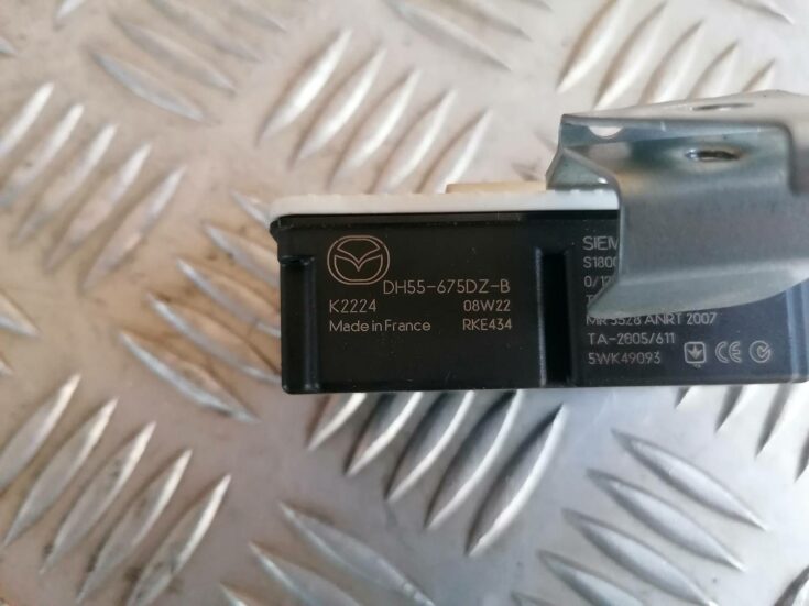 Centrālas atslēgas vadības bloks priekš MAZDA 6 2007
