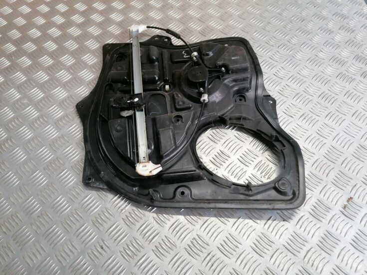 Stikla pacelšanas mehānisma panele priekš MAZDA 6 2007