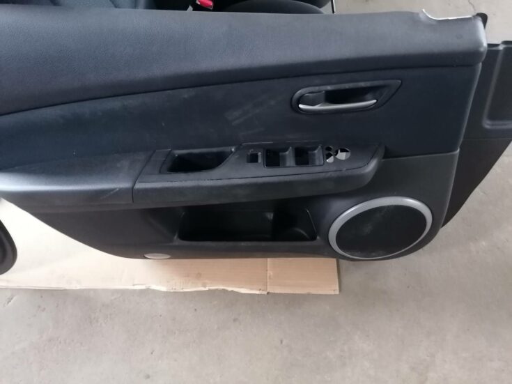 Sēdekļu komplekts priekš MAZDA 6 2007