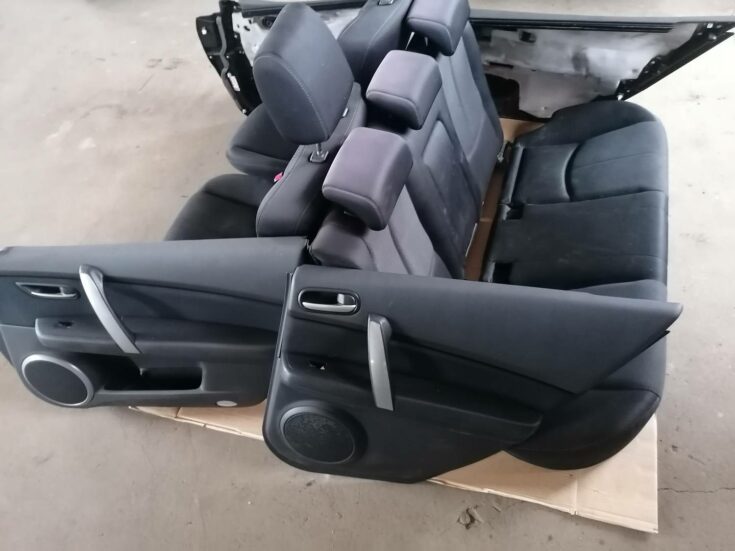 Sēdekļu komplekts priekš MAZDA 6 2007