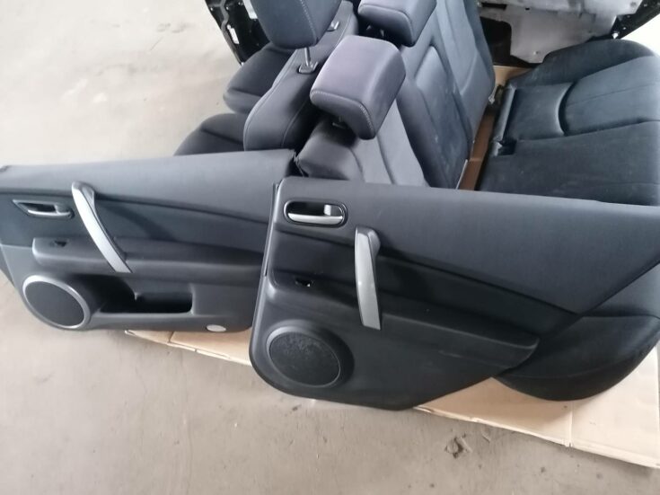 Sēdekļu komplekts priekš MAZDA 6 2007