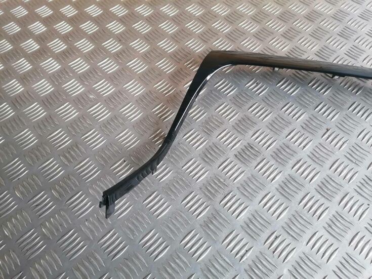 Mērinstrumentu paneļa dekoratīvā uzlika priekš MAZDA 6 2007