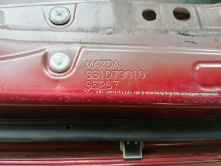 Aizmugurējās kreisās durvis priekš MAZDA 6 2007