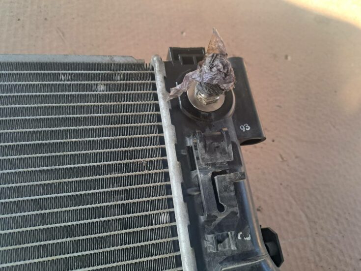 Dzesēšanas radiators priekš OPEL ASTRA J 2012