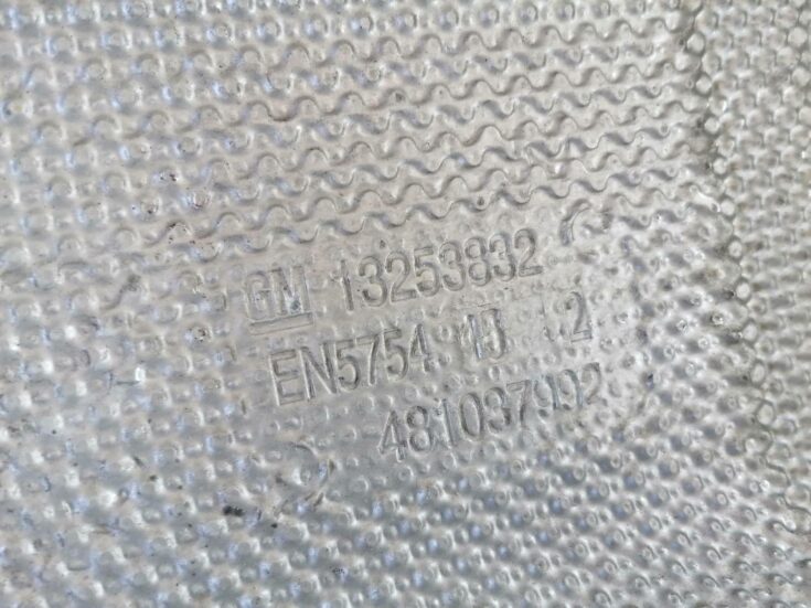 Izpūtēja sistēmas karstuma aizsargs priekš OPEL ASTRA J 2012